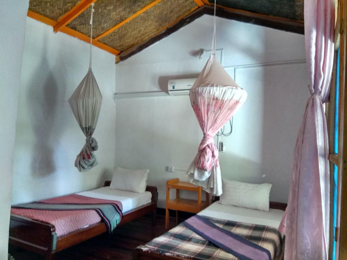 Prince Hotel Mrauk U Luaran gambar