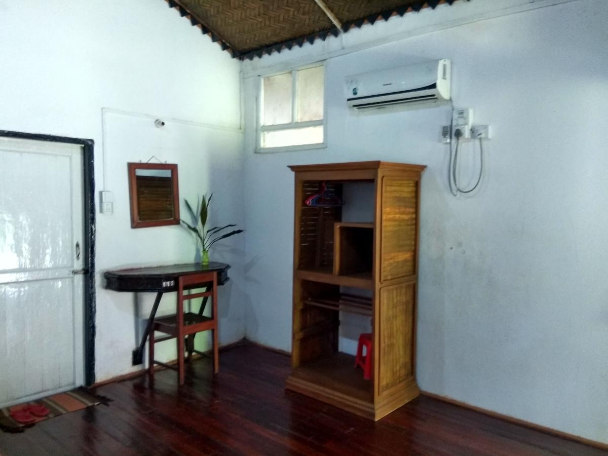 Prince Hotel Mrauk U Luaran gambar