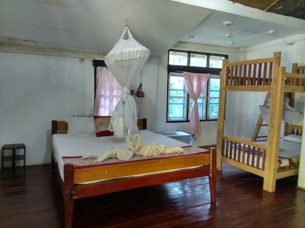 Prince Hotel Mrauk U Luaran gambar