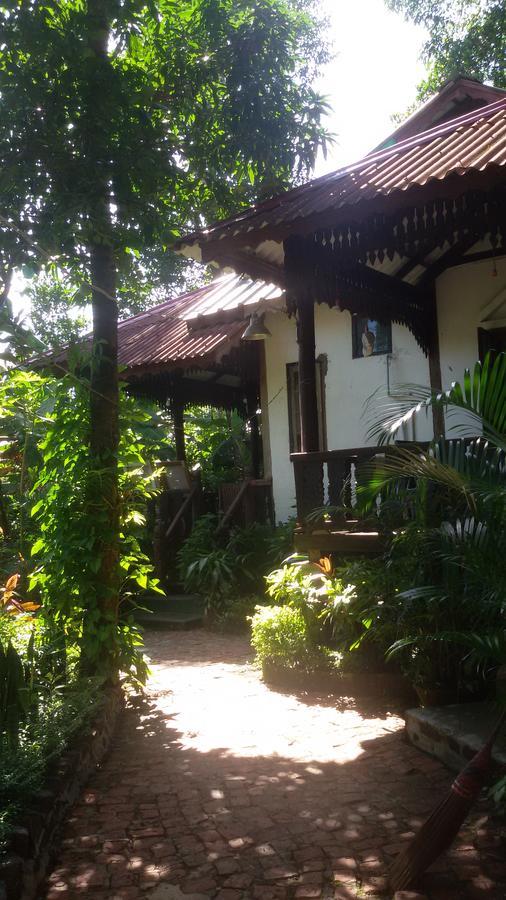 Prince Hotel Mrauk U Luaran gambar