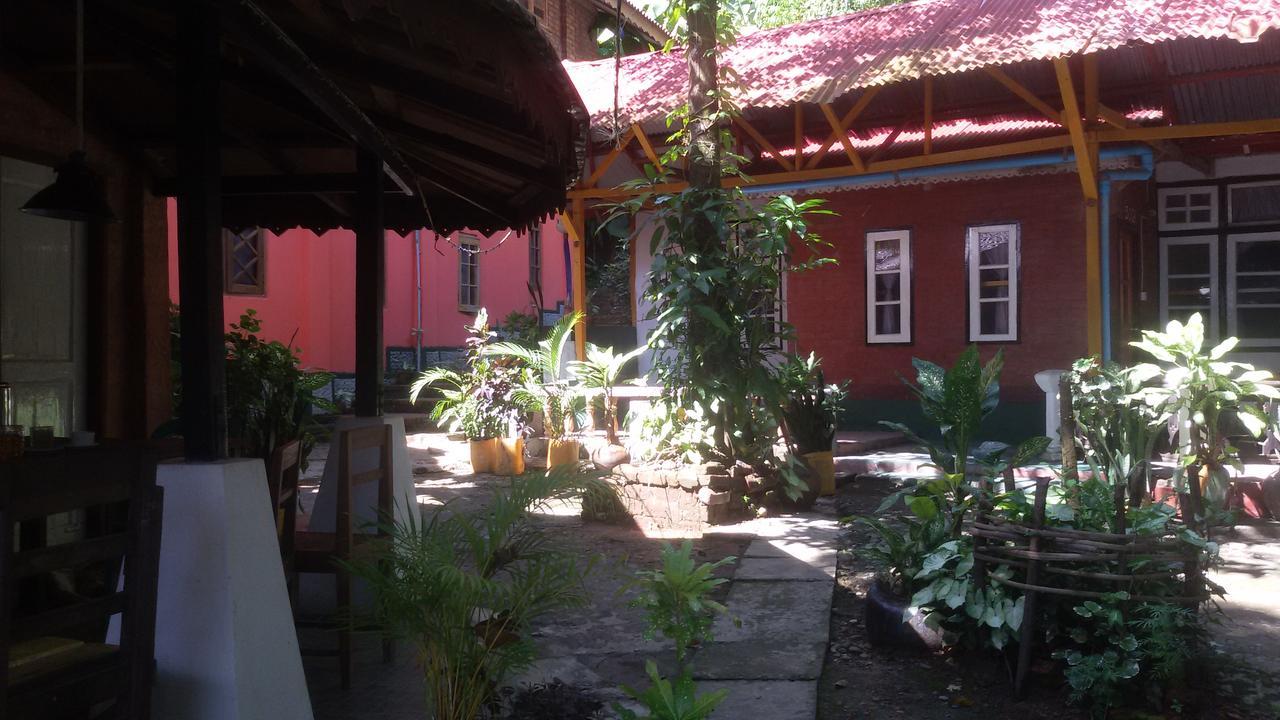 Prince Hotel Mrauk U Luaran gambar
